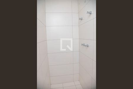 Apartamento à venda com 45m², 2 quartos e 1 vaga Apartamento à venda com 45m², 2 quartos e 1 vagaBanheiro