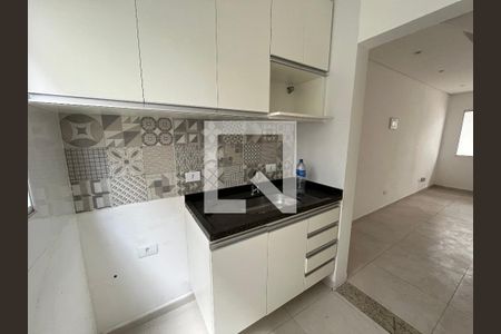 Cozinha de casa de condomínio para alugar com 2 quartos, 68m² em Vila Urupes, Suzano