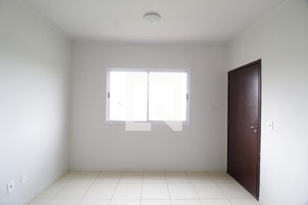 Sala de apartamento para alugar com 2 quartos, 60m² em Jardim Holanda, Uberlândia