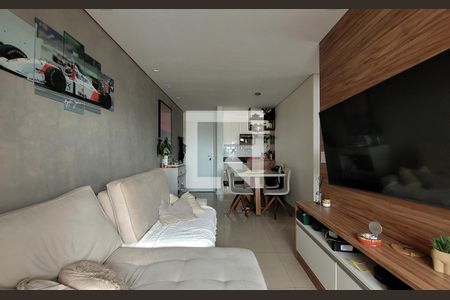 Sala de apartamento à venda com 2 quartos, 52m² em Vila Scarpelli, Santo André