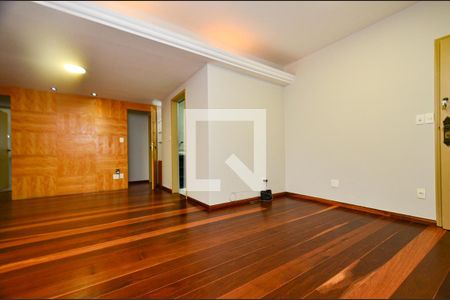 Sala de apartamento para alugar com 3 quartos, 110m² em Funcionários, Belo Horizonte