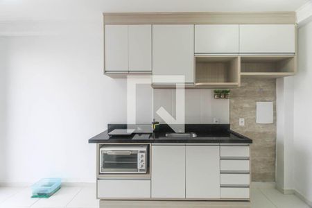 Sala/Cozinha de apartamento à venda com 1 quarto, 31m² em Vila Tolstoi, São Paulo