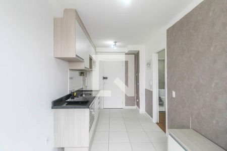 Sala/Cozinha de apartamento à venda com 1 quarto, 31m² em Vila Tolstoi, São Paulo