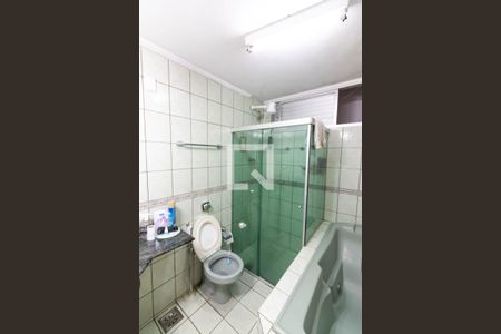 Banheiro de apartamento para alugar com 3 quartos, 127m² em Asa Norte, Brasília