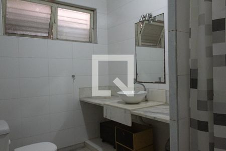 Casa à venda com 534m², 3 quartos e 4 vagas Casa à venda com 534m², 3 quartos e 4 vagasBanheiro da Suíte 2