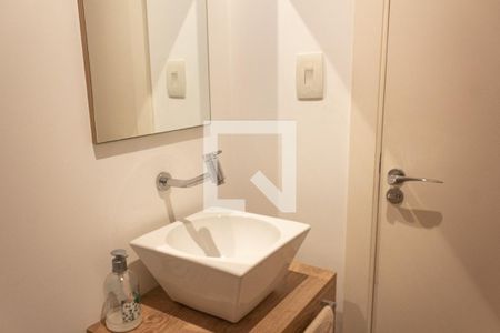 Casa à venda com 534m², 3 quartos e 4 vagas Casa à venda com 534m², 3 quartos e 4 vagasBanheiro 1