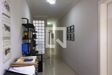 Corredor de casa à venda com 3 quartos, 534m² em Bela Aliança, São Paulo