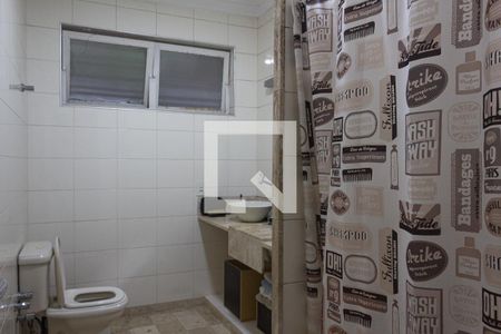 Casa à venda com 534m², 3 quartos e 4 vagas Casa à venda com 534m², 3 quartos e 4 vagasBanheiro da Suíte 1