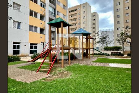 Apartamento à venda com 59m², 2 quartos e 1 vaga Apartamento à venda com 59m², 2 quartos e 1 vagaArea Comum - Playground