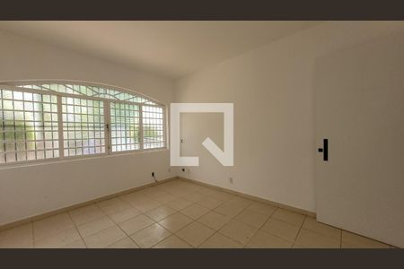 Sala 2 de casa à venda com 6 quartos, 294m² em Nova Campinas, Campinas