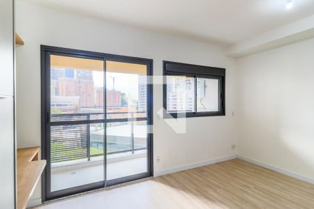 Sala/Quarto de kitnet/studio para alugar com 1 quarto, 27m² em Jardim das Acácias, São Paulo