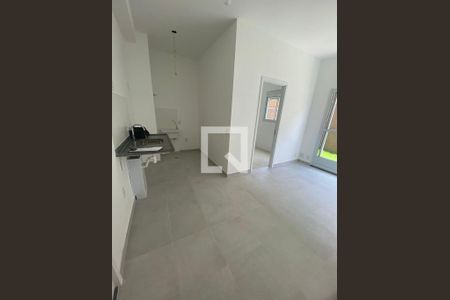 Apartamento à venda com 2 quartos, 57m² em Lapa de Baixo, São Paulo