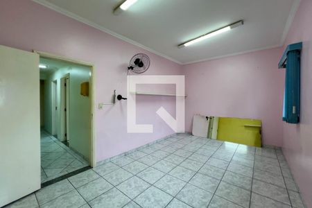 Quarto 1 de casa à venda com 4 quartos, 270m² em Vila Monumento, São Paulo