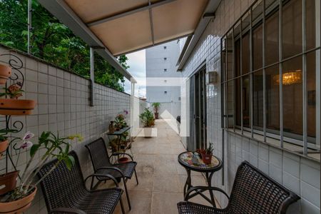 Área externa privativa de apartamento à venda com 3 quartos, 98m² em Padre Eustáquio, Belo Horizonte