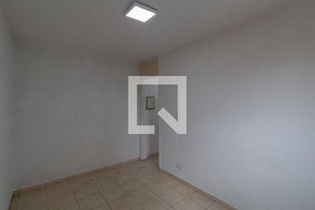 Quarto 2 de apartamento para alugar com 2 quartos, 49m² em Vila Jacuí, São Paulo