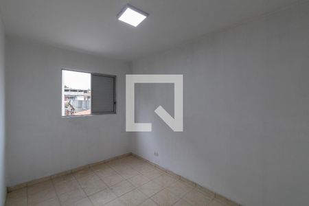 Quarto 2 de apartamento para alugar com 2 quartos, 49m² em Vila Jacuí, São Paulo