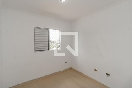 Quarto 1 de apartamento para alugar com 2 quartos, 52m² em Parque Sao Rafael, São Paulo