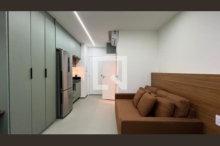 Sala de kitnet/studio para alugar com 1 quarto, 24m² em Cerqueira César, São Paulo