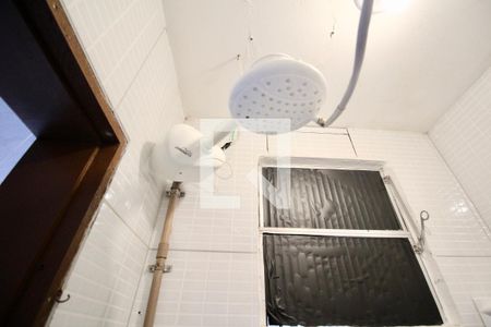 Banheiro de kitnet/studio para alugar com 0 quarto, 38m² em Rio Vermelho, Salvador