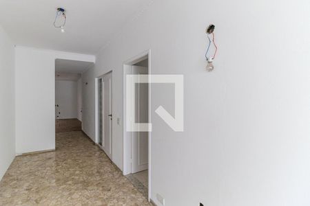 Corredor de entrada de apartamento para alugar com 4 quartos, 260m² em Santa Cecilia, São Paulo