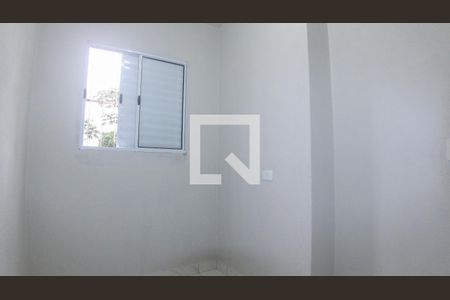 Quarto 2 de casa para alugar com 2 quartos, 80m² em Fazenda da Juta, São Paulo