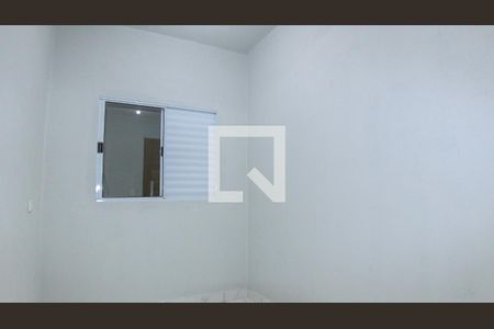 Quarto de casa para alugar com 2 quartos, 80m² em Fazenda da Juta, São Paulo