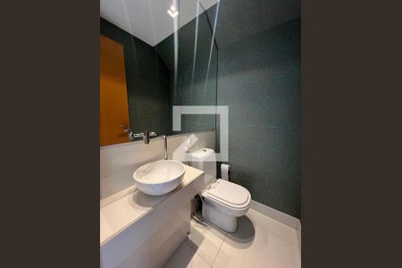 Lavabo de apartamento para alugar com 2 quartos, 78m² em Vila da Serra, Belo Horizonte