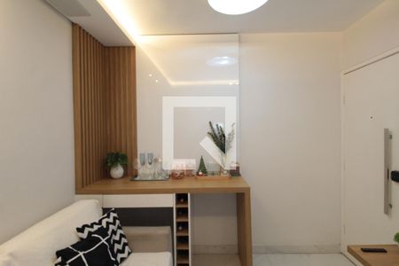 Sala de apartamento à venda com 2 quartos, 47m² em Castelo, Belo Horizonte