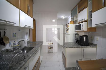 Cozinha de apartamento à venda com 3 quartos, 104m² em Santo Amaro, São Paulo