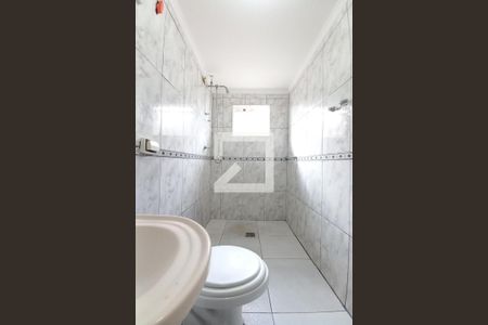 Banheiro de casa para alugar com 1 quarto, 50m² em Jardim das Bandeiras, Campinas