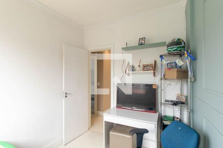 Quarto 1 de apartamento para alugar com 2 quartos, 62m² em Novo Mundo, Curitiba