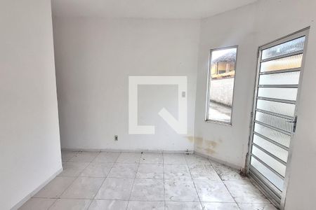 Sala de casa para alugar com 2 quartos, 42m² em Parque João Pessoa, Duque de Caxias