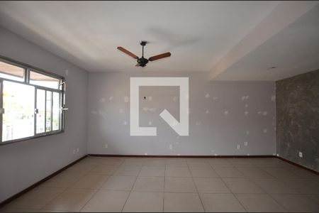 Sala de apartamento para alugar com 3 quartos, 190m² em Bento Ribeiro, Rio de Janeiro