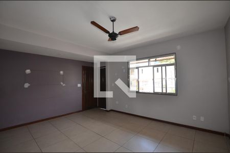 Sala de apartamento para alugar com 3 quartos, 190m² em Bento Ribeiro, Rio de Janeiro