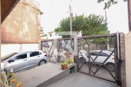 Casa à venda com 413m², 3 quartos e 2 vagas Casa à venda com 413m², 3 quartos e 2 vagasGaragem