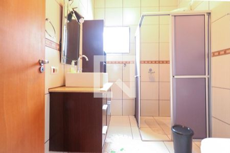 Casa à venda com 413m², 3 quartos e 2 vagas Casa à venda com 413m², 3 quartos e 2 vagasBanheiro Social
