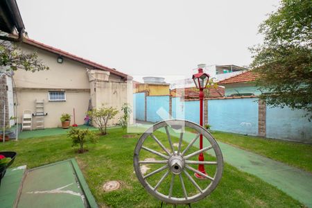 Casa à venda com 413m², 3 quartos e 2 vagas Casa à venda com 413m², 3 quartos e 2 vagasQuintal