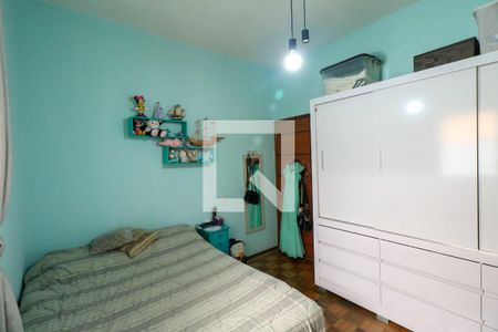 Casa à venda com 413m², 3 quartos e 2 vagas Casa à venda com 413m², 3 quartos e 2 vagasQuarto 1