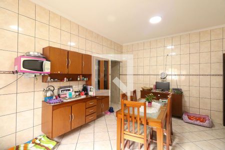 Casa à venda com 413m², 3 quartos e 2 vagas Casa à venda com 413m², 3 quartos e 2 vagasCozinha