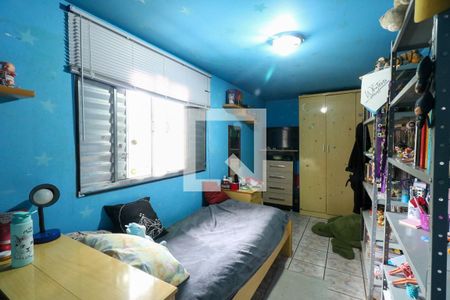 Casa à venda com 413m², 3 quartos e 2 vagas Casa à venda com 413m², 3 quartos e 2 vagasQuarto 2