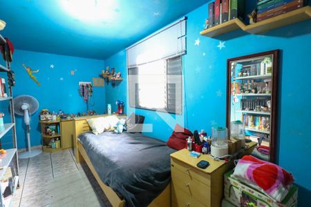 Casa à venda com 413m², 3 quartos e 2 vagas Casa à venda com 413m², 3 quartos e 2 vagasQuarto 2