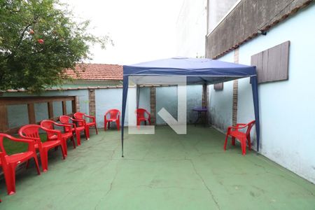 Casa à venda com 413m², 3 quartos e 2 vagas Casa à venda com 413m², 3 quartos e 2 vagasQuintal