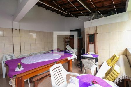 Casa à venda com 413m², 3 quartos e 2 vagas Casa à venda com 413m², 3 quartos e 2 vagasÁrea Gourmet