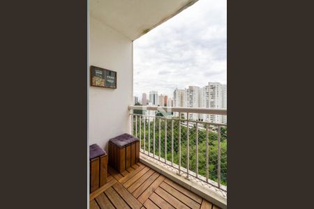 Varanda de apartamento à venda com 2 quartos, 56m² em Vila Andrade, São Paulo