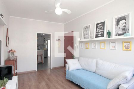 Sala de apartamento à venda com 3 quartos, 105m² em Petrópolis, Porto Alegre