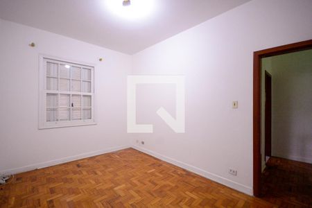 Quarto 1 de casa para alugar com 3 quartos, 250m² em Cambuci, São Paulo