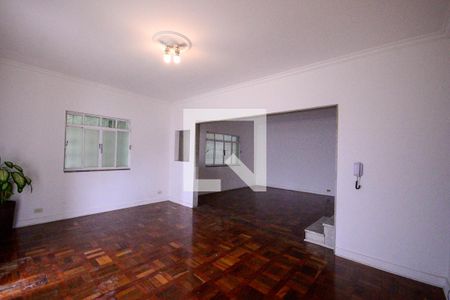 Sala de casa para alugar com 3 quartos, 250m² em Cambuci, São Paulo