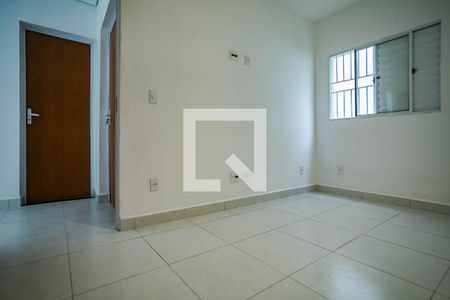 Quarto 1  de casa de condomínio para alugar com 2 quartos, 50m² em Vila Sao Paulo, Mogi das Cruzes