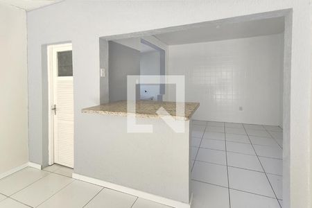 Apartamento para alugar com 60m², 2 quartos e sem vaga Apartamento para alugar com 60m², 2 quartos e sem vagaCozinha e Área de Serviço