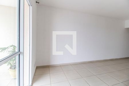 Sala de TV de apartamento para alugar com 4 quartos, 105m² em Jardim Tupanci, Barueri